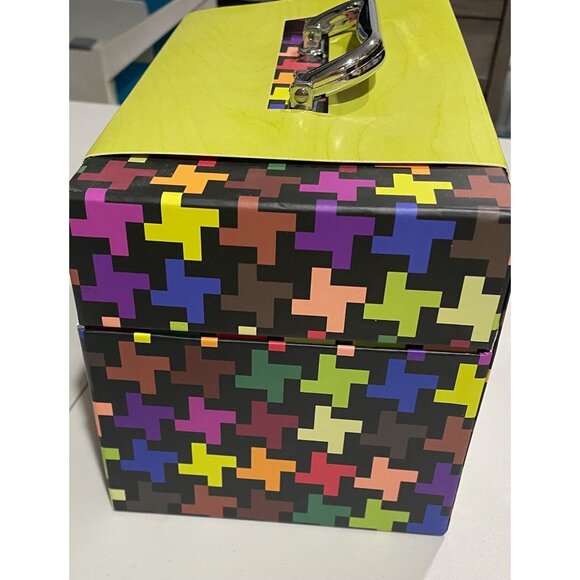 Kid Made Modern Art Supplies Tool Box With 50+ Pieces Of Coloring Painting - Picture 2 of 3